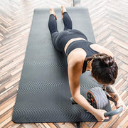 Dynamic core trainer roller